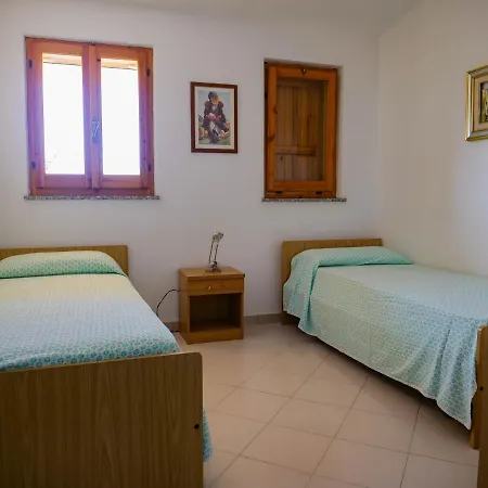 200m Spiaggia Di Vista Mare Budoni
